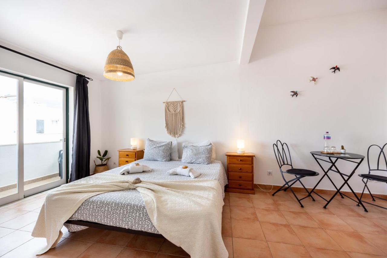 3 Marias Guest House B&B Лагос Екстериор снимка