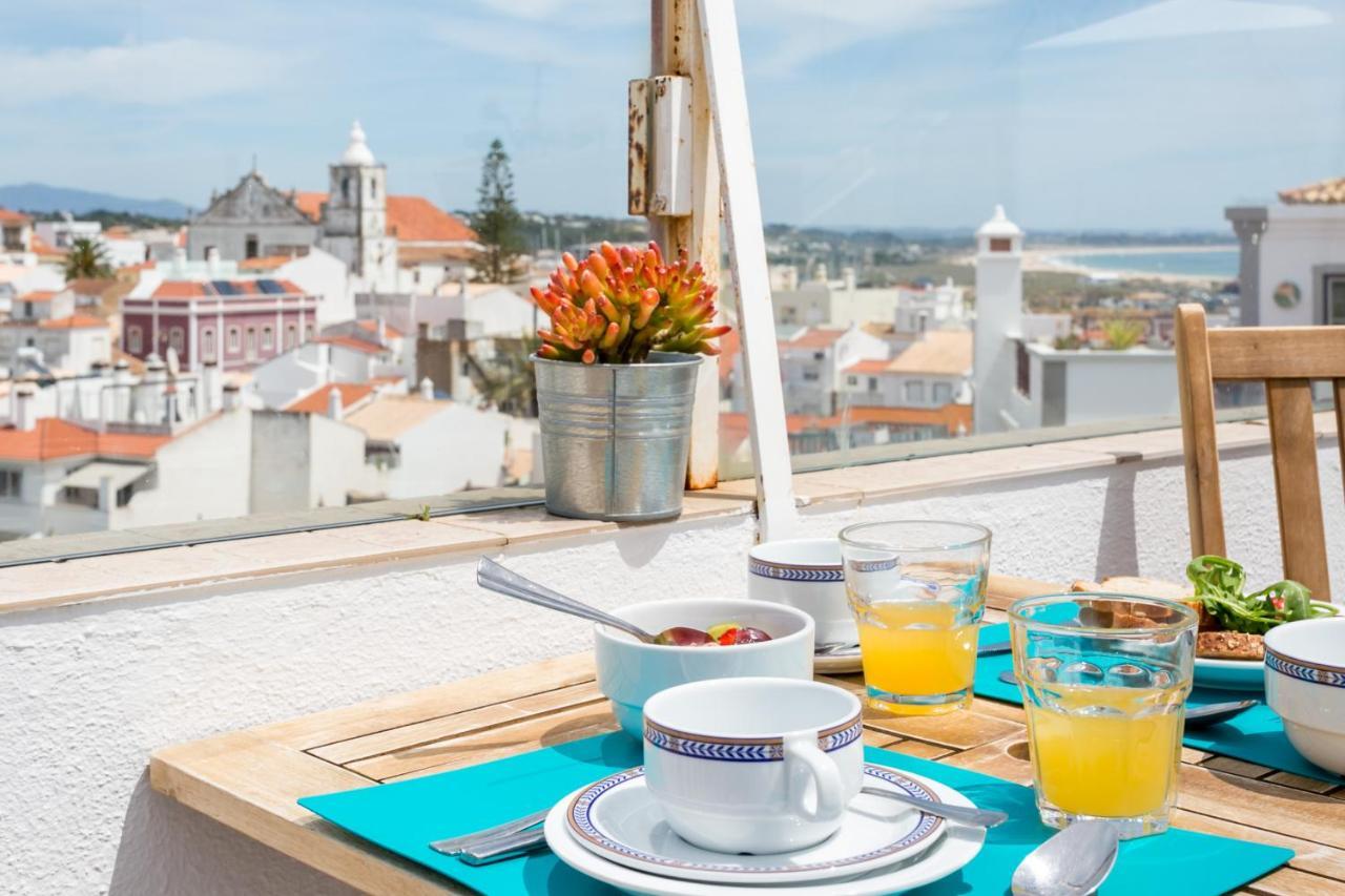 3 Marias Guest House B&B Лагос Екстериор снимка